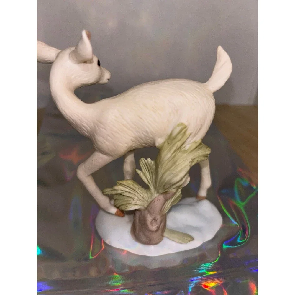 Vintage 1991 White Deer figurine Enesco G G Santiago Christmas snow ceramic